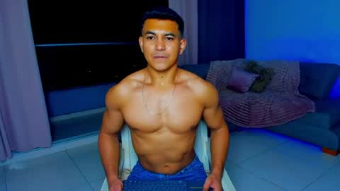 Snapshot of leo_cartier chatting on April 22, 2026, 6:27 am Leo Cartier online show from April 22, 2026, 6:27 am
