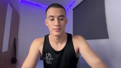 Snapshot of leo_delveyy chatting on July 22, 2026, 6:49 am leo_delveyy online show from July 22, 2026, 6:49 am
