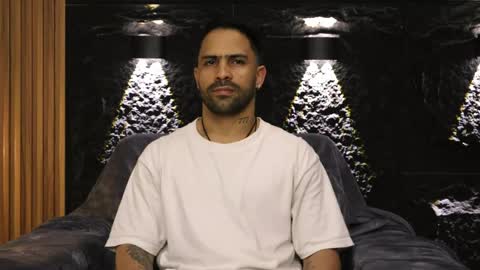 Leo  Diaz online show from April 11, 2026, 12:26 am