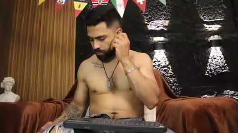 Snapshot of leo_diaz01 chatting on July 14, 2026, 1:08 am Leo Diaz online show from July 14, 2026, 1:08 am