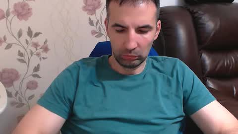 Leo Gianni online show from May 13, 2026, 10:12 am