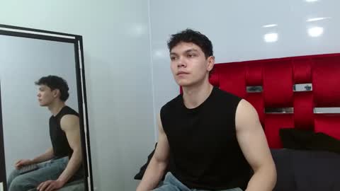 Snapshot of leo_morris chatting on January 8, 2025, 12:47 pm leo_morris online show from January 8, 2025, 12:47 pm