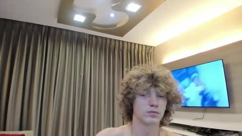 Snapshot of leo_wildd chatting on October 4, 2025, 1:31 pm leo_wildd online show from October 4, 2025, 1:31 pm