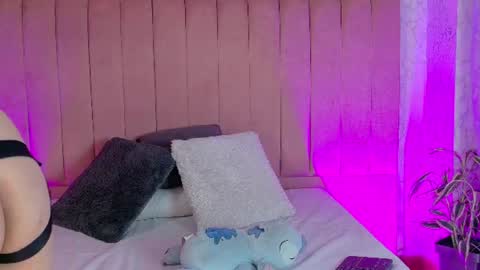 Snapshot of leo_williams_ chatting on July 9, 2026, 12:09 pm Leo Williams online show from July 9, 2026, 12:09 pm