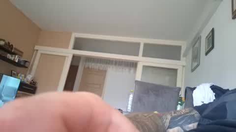 Snapshot of leogolubic1999 chatting on July 2, 2026, 9:15 am leogolubic1999 online show from July 2, 2026, 9:15 am