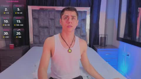 Snapshot of leomonnroe chatting on May 11, 2026, 7:11 pm leomonnroe online show from May 11, 2026, 7:11 pm