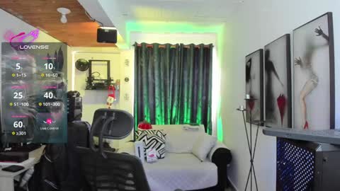 Leon online show from December 27, 2024, 3:15 pm