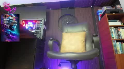 Leon online show from November 6, 2025, 4:19 pm