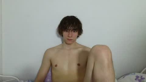 Snapshot of leon_heart666 chatting on July 3, 2026, 10:27 pm Leon online show from July 3, 2026, 10:27 pm