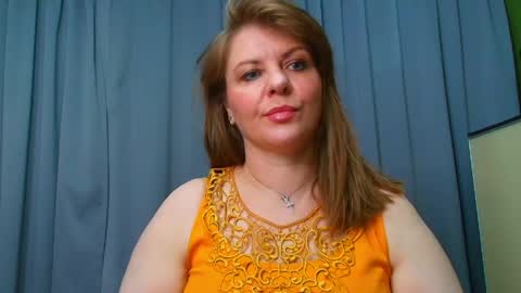 Leona tracie online show from May 6, 2026, 9:09 pm