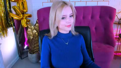 Snapshot of leonastone chatting on October 24, 2025, 6:37 pm leonastone online show from October 24, 2025, 6:37 pm