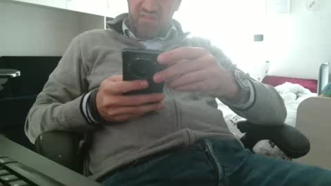 Snapshot of leone44 chatting on October 21, 2025, 8:15 am angel e sonia online show from October 21, 2025, 8:15 am