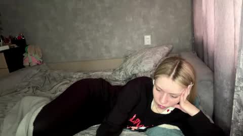 Snapshot of leonegoodnough chatting on April 29, 2026, 6:28 am Eva online show from April 29, 2026, 6:28 am