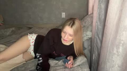 Snapshot of leonegoodnough chatting on May 5, 2026, 6:43 am Eva online show from May 5, 2026, 6:43 am