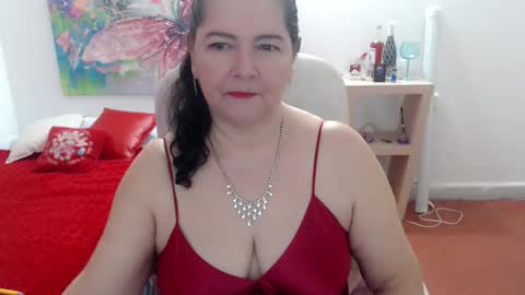 Snapshot of leonela_69 chatting on February 7, 2026, 1:42 am leonela online show from February 7, 2026, 1:42 am