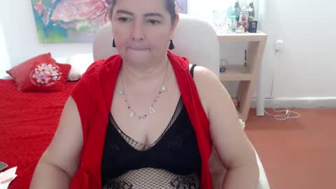 Snapshot of leonela_69 chatting on February 20, 2026, 2:52 am leonela online show from February 20, 2026, 2:52 am