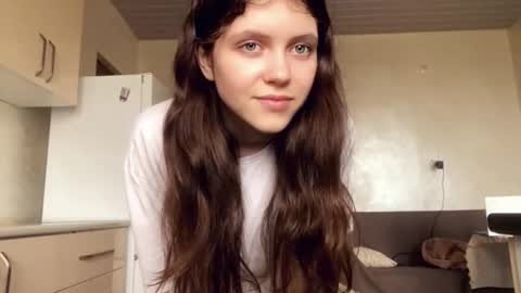 Snapshot of leonidacampuzano chatting on March 8, 2026, 7:56 am Leo online show from March 8, 2026, 7:56 am