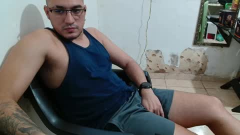 Snapshot of leonino231 chatting on September 21, 2025, 7:15 pm leonino231 online show from September 21, 2025, 7:15 pm