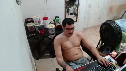 Snapshot of leonino231 chatting on December 14, 2025, 4:01 pm leonino231 online show from December 14, 2025, 4:01 pm