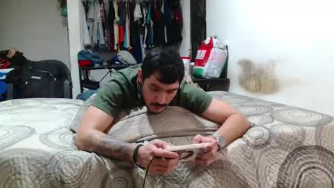 leonino231 online show from February 10, 2026, 11:09 pm