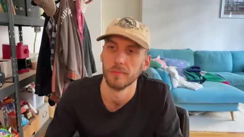 Snapshot of leonvampire chatting on February 26, 2026, 2:38 pm Leon online show from February 26, 2026, 2:38 pm