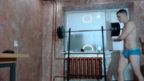 leoroman online show from October 5, 2025, 9:51 am