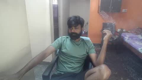 Snapshot of leosbroad chatting on January 6, 2025, 6:03 am Leo online show from January 6, 2025, 6:03 am