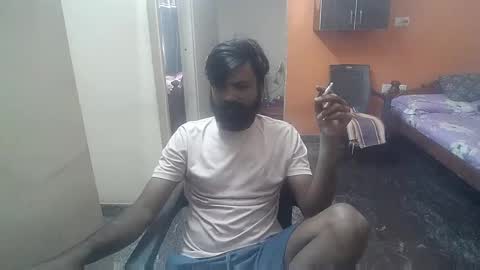 Snapshot of leosbroad chatting on January 13, 2025, 6:06 am Leo online show from January 13, 2025, 6:06 am