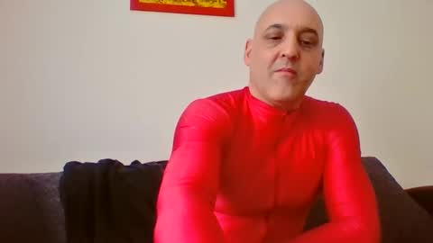 Leotardo online show from March 8, 2026, 2:21 pm