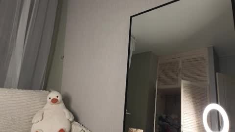 Lesi Join my fanclub before use my fanmenu online show from February 6, 2025, 2:33 am