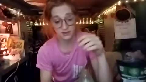 LesleyGumGrass- The Boring Trans girl online show from December 17, 2025, 11:38 am