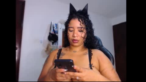 lesly online show from September 9, 2025, 1:49 am