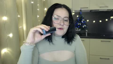 Alison online show from January 2, 2025, 8:02 pm