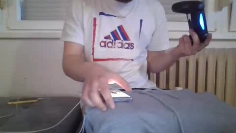 neoglo online show from March 5, 2025, 8:21 pm