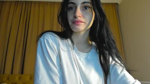 lesyaliss online show from May 31, 2026, 10:55 pm