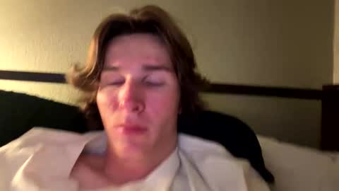 lethaltt15 online show from December 22, 2025, 2:52 am