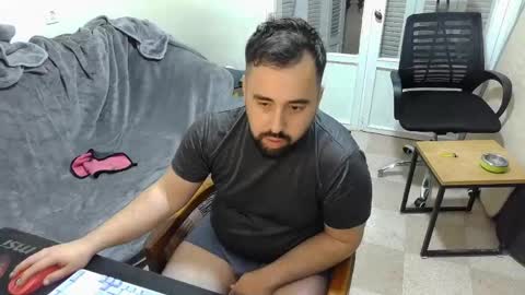 letmerideyourass online show from May 18, 2026, 1:13 am