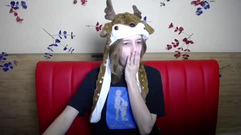 Snapshot of letty_curly chatting on December 5, 2024, 6:10 am letty_curly online show from December 5, 2024, 6:10 am