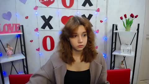 Snapshot of letty_curly chatting on February 12, 2025, 6:08 am letty_curly online show from February 12, 2025, 6:08 am