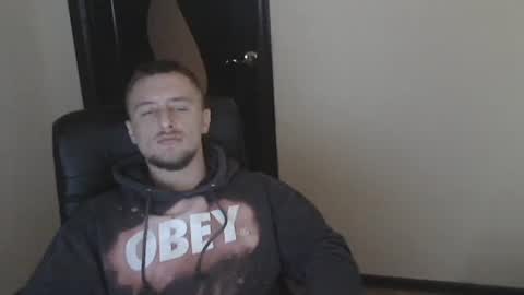 Snapshot of lev1ngston chatting on January 2, 2025, 1:17 am lev1ngston online show from January 2, 2025, 1:17 am