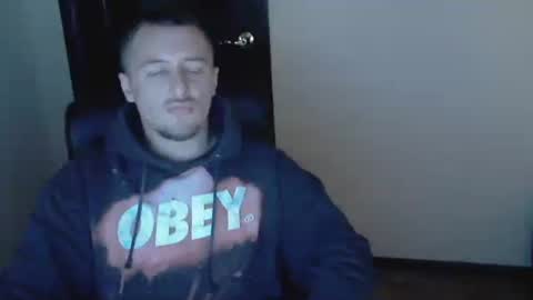 Snapshot of lev1ngston chatting on January 19, 2025, 1:44 pm lev1ngston online show from January 19, 2025, 1:44 pm