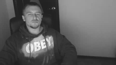 Snapshot of lev1ngston chatting on January 20, 2025, 10:07 am lev1ngston online show from January 20, 2025, 10:07 am