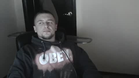 Snapshot of lev1ngston chatting on February 6, 2025, 8:02 pm lev1ngston online show from February 6, 2025, 8:02 pm