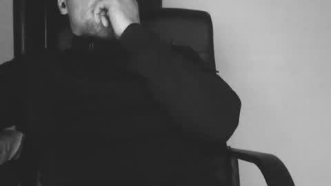 Snapshot of lev1ngston chatting on September 15, 2025, 8:31 pm lev1ngston online show from September 15, 2025, 8:31 pm