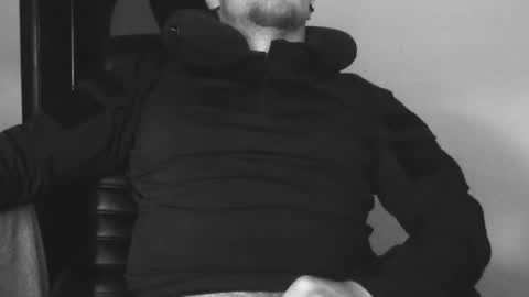 Snapshot of lev1ngston chatting on September 30, 2025, 7:46 am lev1ngston online show from September 30, 2025, 7:46 am