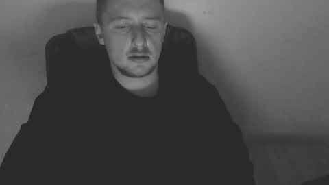 Snapshot of lev1ngston chatting on March 1, 2026, 4:31 pm lev1ngston online show from March 1, 2026, 4:31 pm