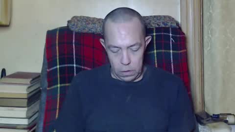 Snapshot of levon48 chatting on January 31, 2025, 1:11 am levon48 online show from January 31, 2025, 1:11 am