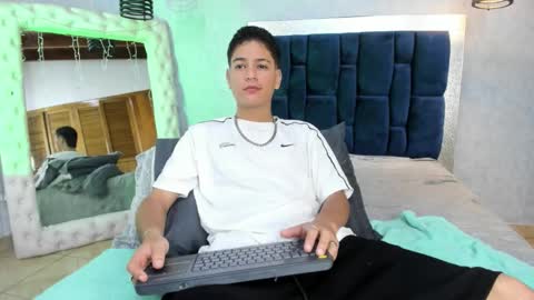 LevySteven online show from November 21, 2025, 8:46 am