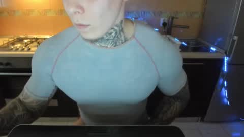 Snapshot of lewis_muscleee chatting on March 21, 2026, 3:48 pm blablablack online show from March 21, 2026, 3:48 pm