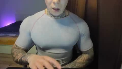 Snapshot of lewis_muscleee chatting on March 24, 2026, 5:18 pm blablablack online show from March 24, 2026, 5:18 pm